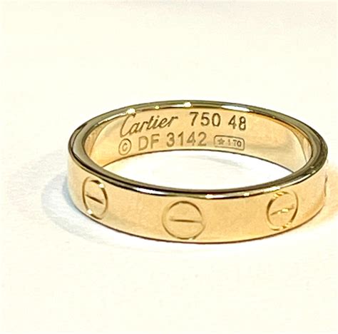 cartier love ring men|cartier 750 ring 52833a worth.